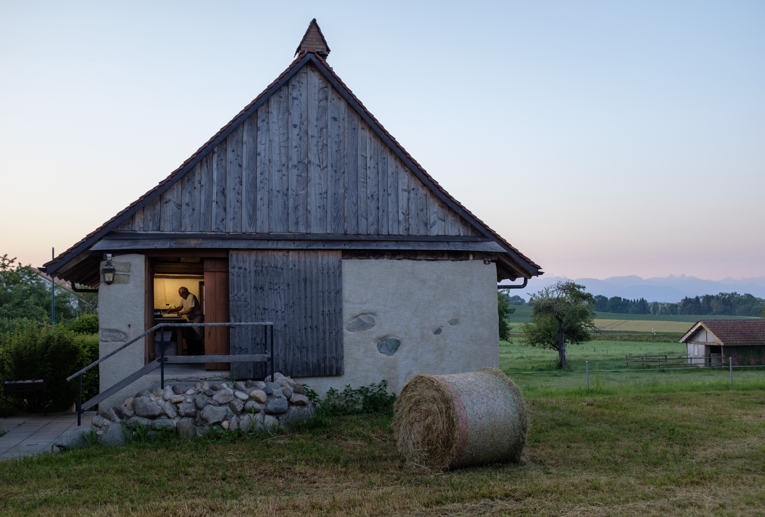 Chapelle_FourBanal_Contact (9)